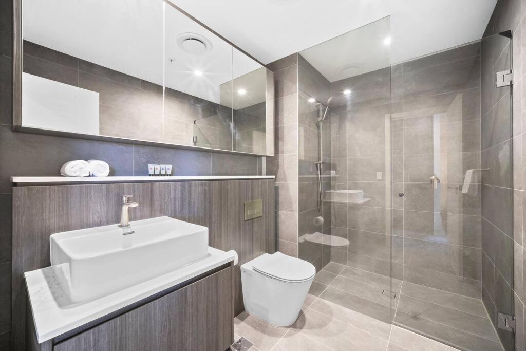 Apartment Spacious 2bedroom In Homebush *