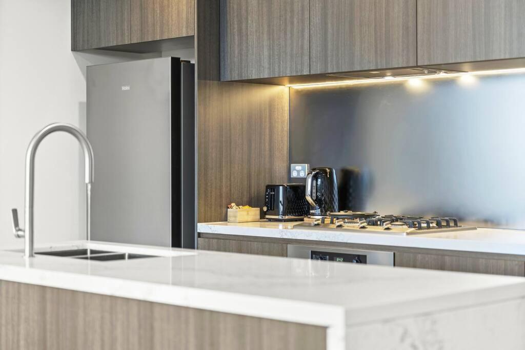 Spacious 2bedroom In Homebush Apartment